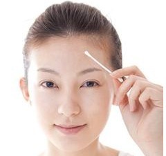 祛除额头痘的妙招